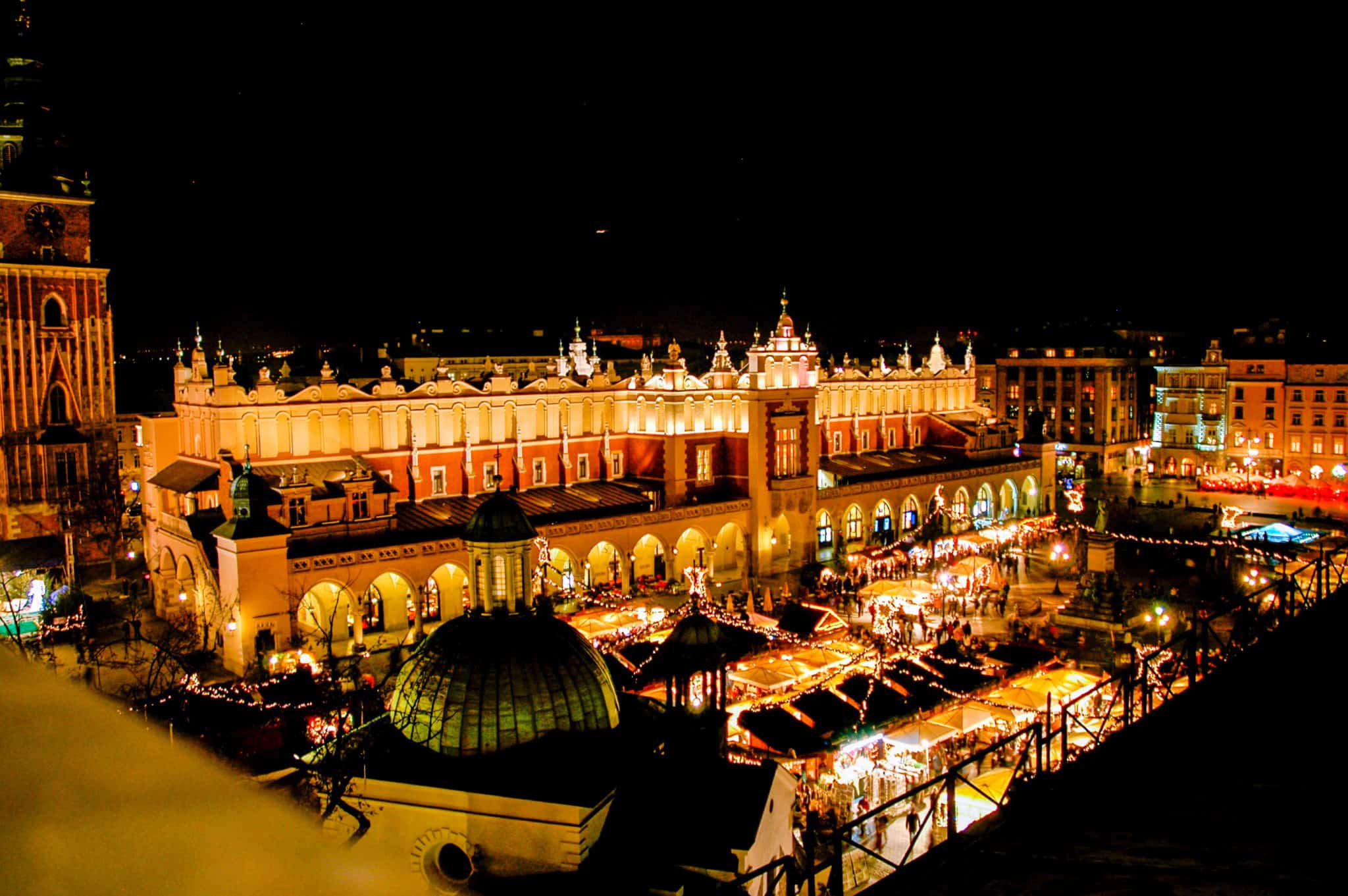 Krakow christmas market Christmas in Kraków Krakow.wiki