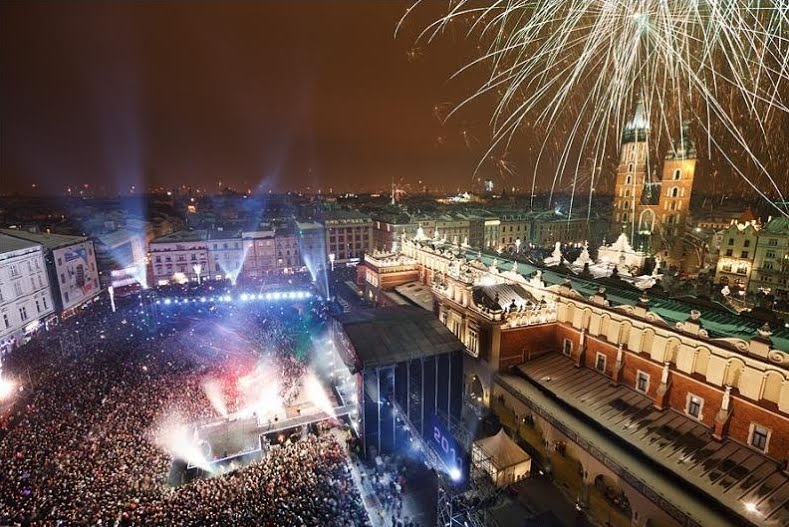 Krakow Main Square New Years Eve IDGFN
