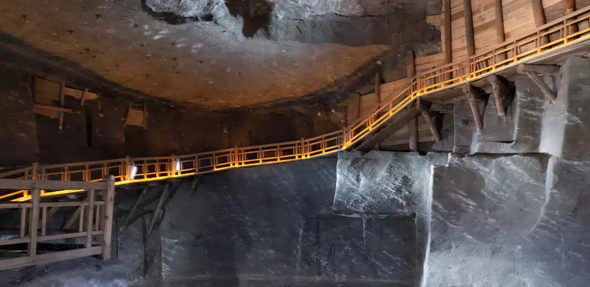 Explore the Wieliczka Salt Mine: Tour and Tickets